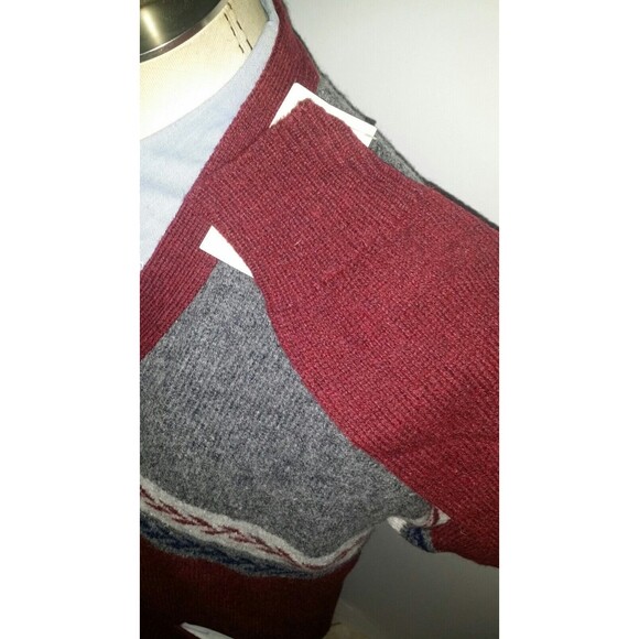 New JANTZEN Maroon Aztec Navajo Cardigan Varsity Vnec Knit Sweater Shawl Wool XL - Picture 4 of 6